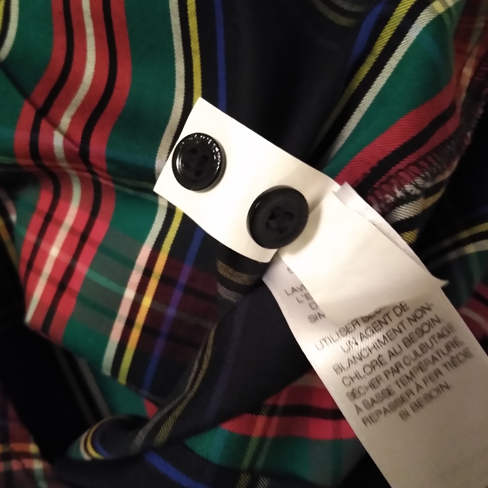 Vineyard Vines plaid shirt. Size 00 - Picture 7 of 8